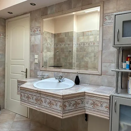 Villa Ariadni *